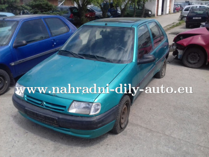 Citroen Saxo zelená metalíza na díly ČB / nahradni-dily-auto.eu