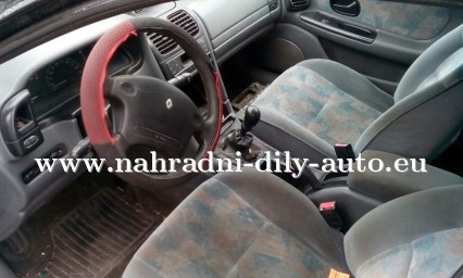 Renault laguna combi na náhradní díly / nahradni-dily-auto.eu