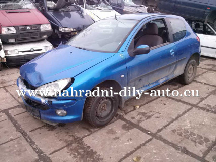 Peugeot 206 modrá na náhradní díly Praha