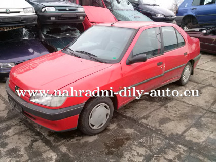 Peugeot 306 červená na náhradní díly Praha