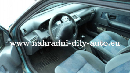 Renault Clio modrá na náhradní díly Praha / nahradni-dily-auto.eu