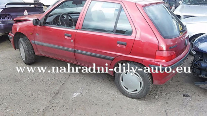 Peugeot 106 vínová na díly České Budějovice / nahradni-dily-auto.eu