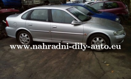 Opel Vectra B 2001 na náhradní díly České Budějovice / nahradni-dily-auto.eu