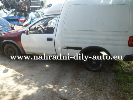 Opel Combo bílá na díly Plzeň