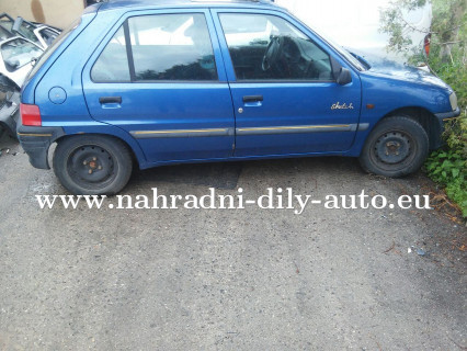 Peugeot 106 světle modrá na díly Plzeň / nahradni-dily-auto.eu