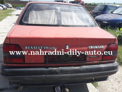 Renault 19 CHAMADE 1990 1,9 nafta 47kw na náhradní díly Brno / nahradni-dily-auto.eu