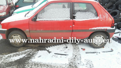 Peugeot 106 červená na náhradní díly Písek / nahradni-dily-auto.eu