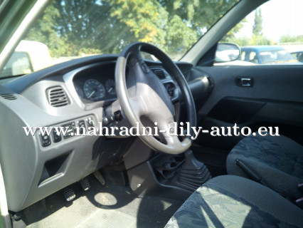 Daihatsu Sirion zelená - díly z tohoto vozu / nahradni-dily-auto.eu Daihatsu Sirion zelená - díly z tohoto vozu / nahradni-dily-auto.eu
