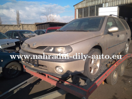 Renault Laguna zlatá - díly z tohoto vozu / nahradni-dily-auto.eu