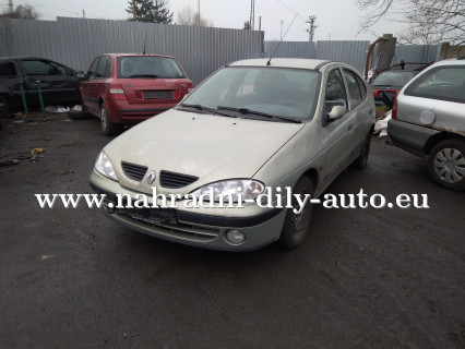 Renault Megane stříbrná - díly z tohoto vozu / nahradni-dily-auto.eu