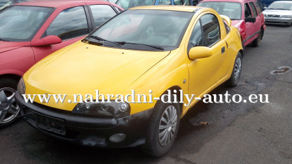 Opel Tigra žlutá - díly z tohoto vozu