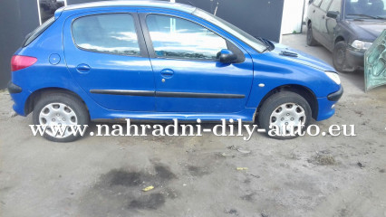 Peugeot 206 modrá na náhradní díly Písek / nahradni-dily-auto.eu