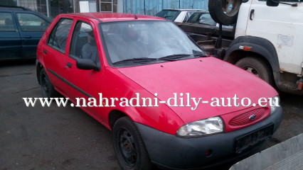 Ford Fiesta červená - díly z tohoto vozu / nahradni-dily-auto.eu