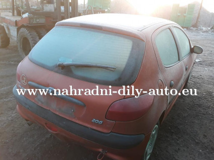 Peugeot 206 náhradní díly Hradec Králové / nahradni-dily-auto.eu