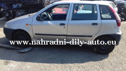 Fiat Punto 5dv. stříbrná na náhradní díly Tábor