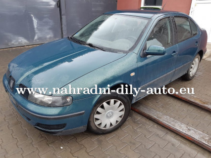 SEAT TOLEDO  1.6i, motor AKL, barva LS6W na náhradní díly Pardubice / nahradni-dily-auto.eu