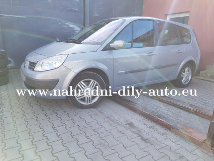 RENAULT MEGANE SCENIC GRAND 1.9 DCi, motor F9Q D8 na náhradní díly Pardubice / nahradni-dily-auto.eu