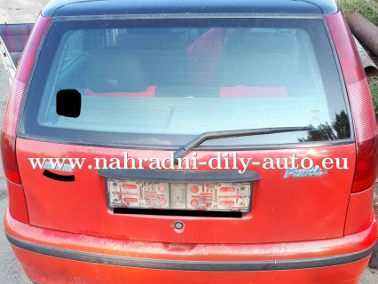 Fiat Punto červená – náhradní díly z tohoto vozu / nahradni-dily-auto.eu