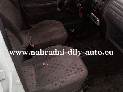 Opel Agila 2002 na náhradní díly ČB Kod motoru 1.0i zxe10e / nahradni-dily-auto.eu