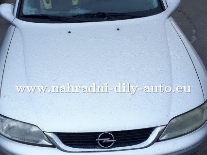 Opel Vectra na náhradní díly České Budějovice / nahradni-dily-auto.eu