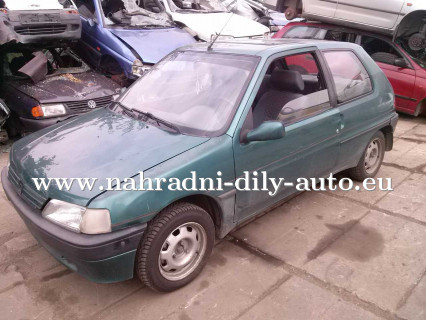 Peugeot 106 zelená na náhradní díly Písek / nahradni-dily-auto.eu