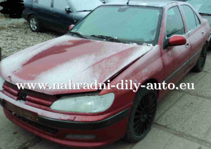 Náhradní díly z vozu Peugeot 406