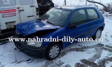 Peugeot 106 modrá na náhradní díly ČB / nahradni-dily-auto.eu