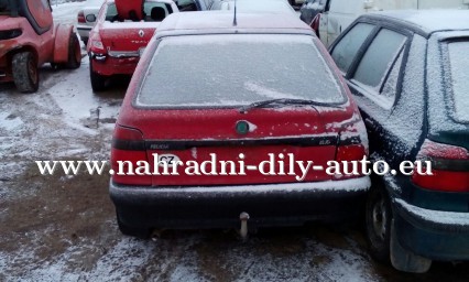 Škoda Felicie 1,3mpi červená na díly ČB / nahradni-dily-auto.eu