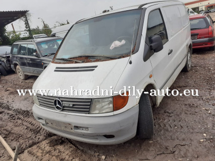 Mercedes Vito bílá na náhradní díly Pardubice / nahradni-dily-auto.eu