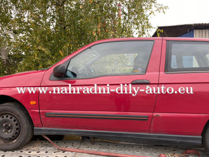 Alfa Romeo 145 červená na náhradní díly Pardubice / nahradni-dily-auto.eu