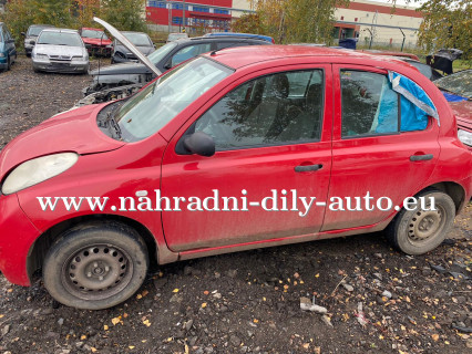 Nissan Micra červená na náhradní díly Pardubice / nahradni-dily-auto.eu