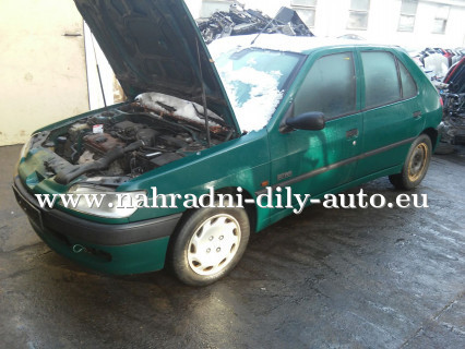 Peugeot 306 5dv zelená na náhradní díly / nahradni-dily-auto.eu