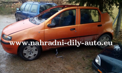 Fiat Punto II 1.2i na náhradní díly České Budějovice / nahradni-dily-auto.eu