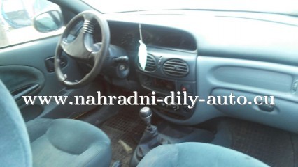 Peugeot 306 modrá na náhradní díly České Budějovice / nahradni-dily-auto.eu